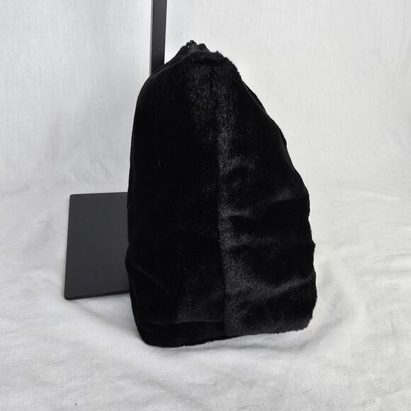 Juicy Couture Black Velvet Cosmetic Bag - Picture 13 of 15